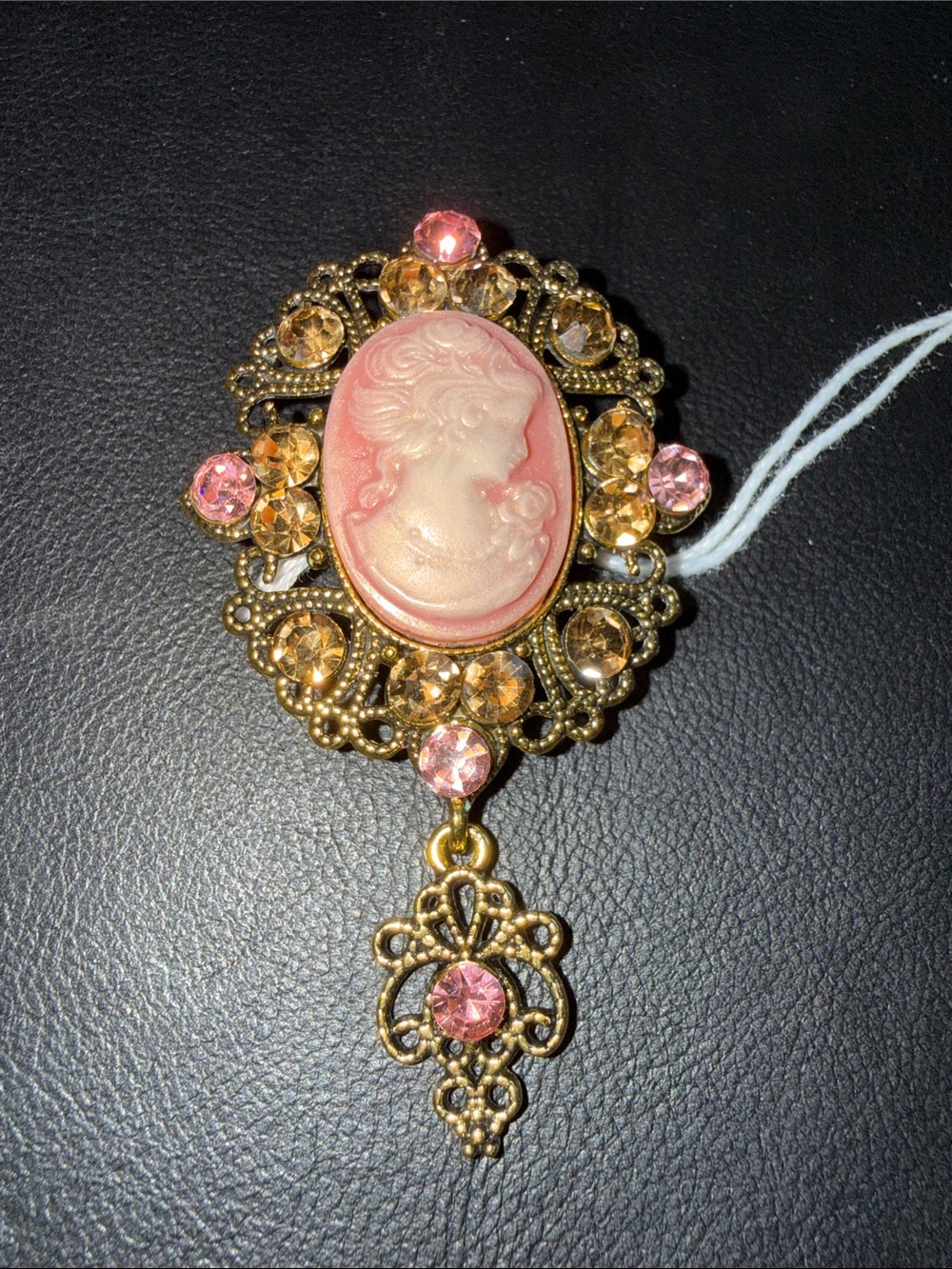 Vintage Style Pink Cameo Pendant Brooch Necklace